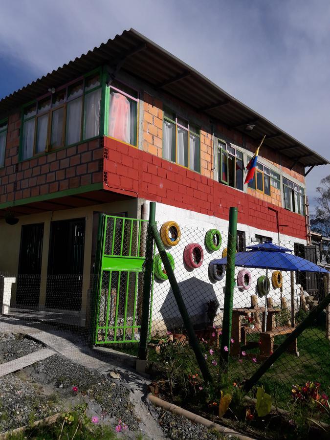 Hotel Vivienda Turistica Yerbabuena Filandia Exterior foto